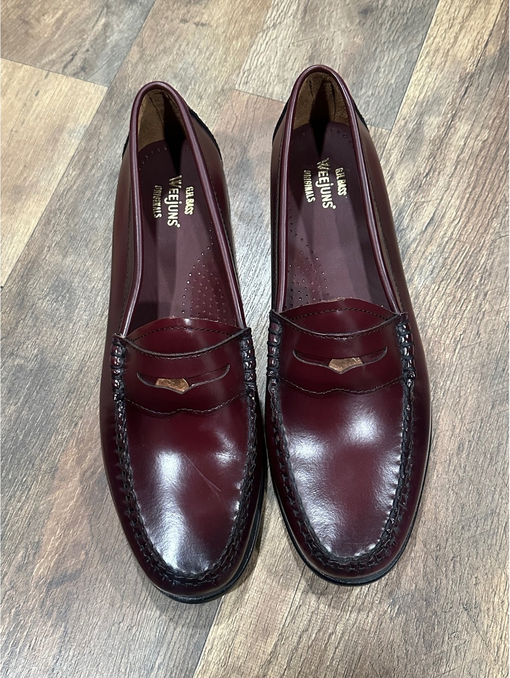 Bass Weejuns Whitney burgundy penny loafers